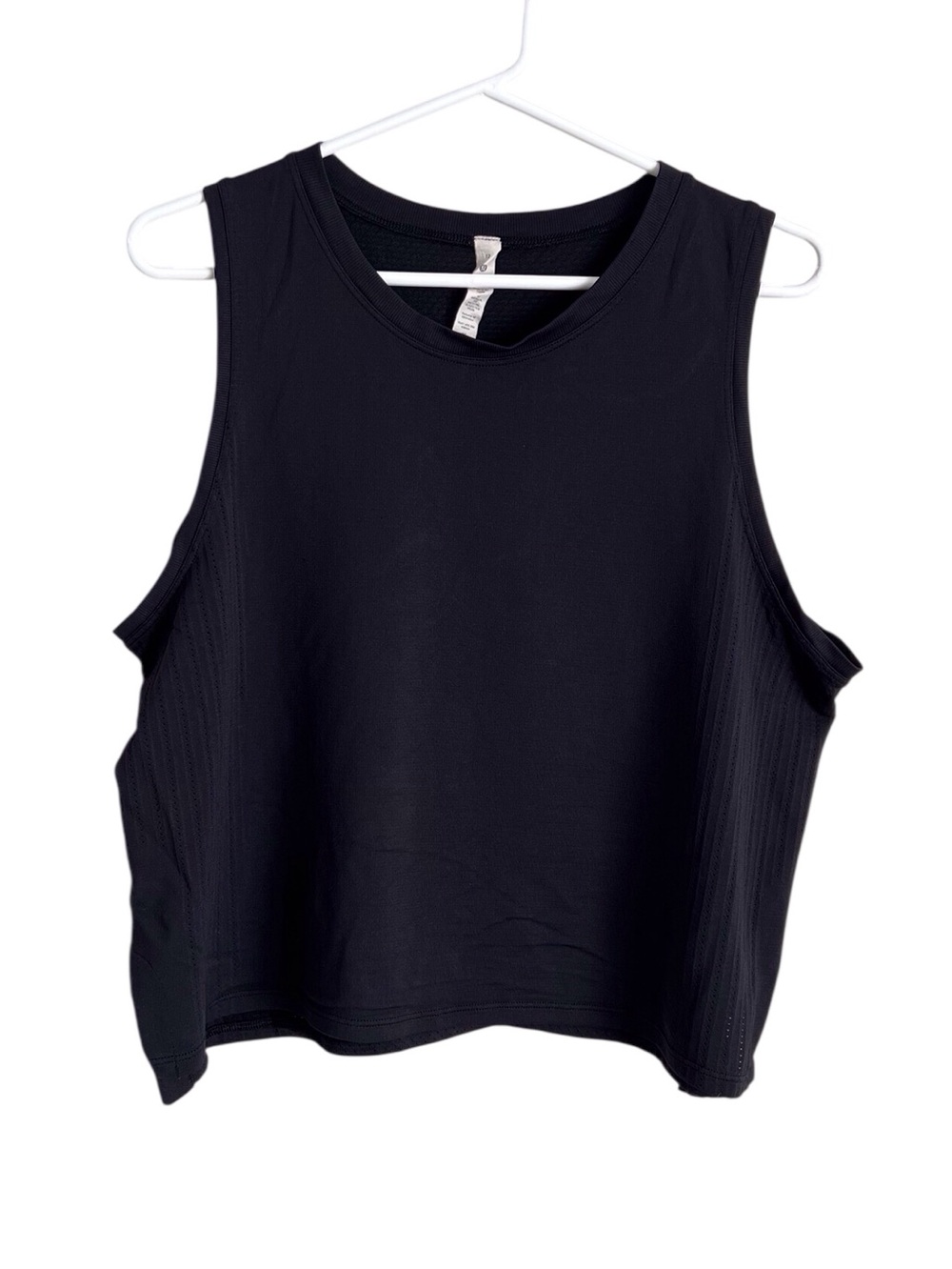 Lululemon Black Train To Be Tank Top Crop Mesh Neutral Workout Running Gym Sz 12 - Picture 2 of 8